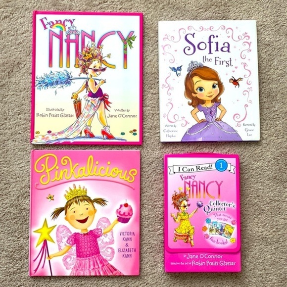 Bundle of 4 books… like new condition - Picture 1 of 1